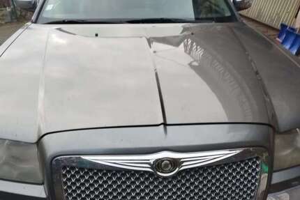 Chrysler 300C 228.200 km 2.000 &euro; Düngenheim 56761