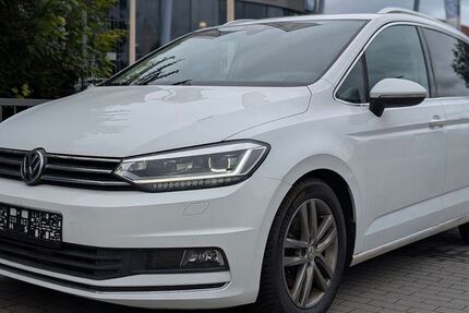 VW Touran 131.200 km 18.990 &euro; Mainz 55128