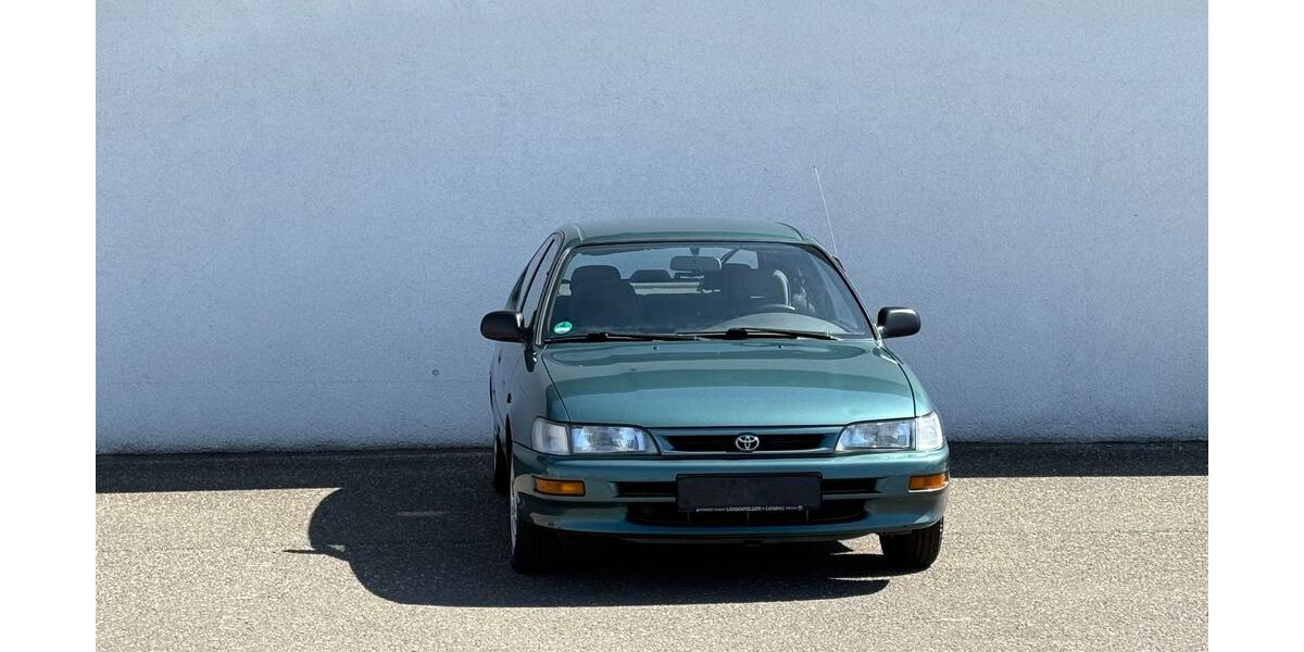 Toyota Corolla 350.000 km 2.499 &euro; Kandel 76870