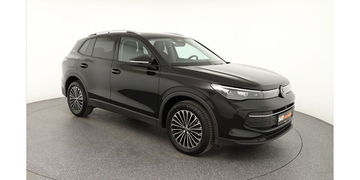 VW Tiguan 33.023 km 33.880 &euro; Garching 85748