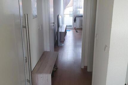 1 Zimmer Wohnung mit Balkon und stellplatz