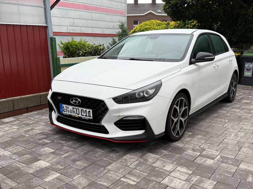 Hyundai i30 93.300 km 19.500 € Schiffweiler 66578