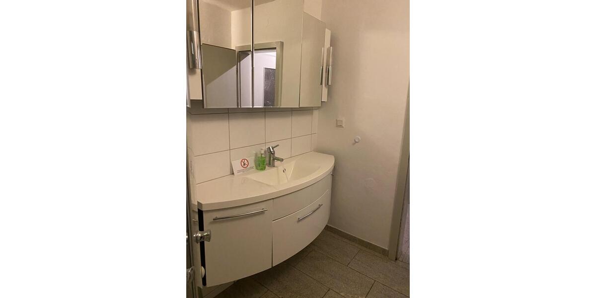 Etagenwohnung Sundern (Sauerland) - 1 Zimmer, 70 m&sup2;, 680&euro; | Angebot:26250306