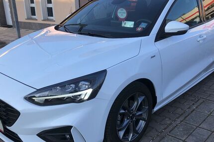 Ford Focus 56.483 km 17.300 &euro; Nürnberg 90469