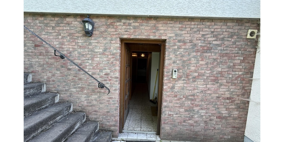 Zwei Wohneinheiten, viele Möglichkeiten - Doppelhaushälfte Alfeld | Angebot:26894192