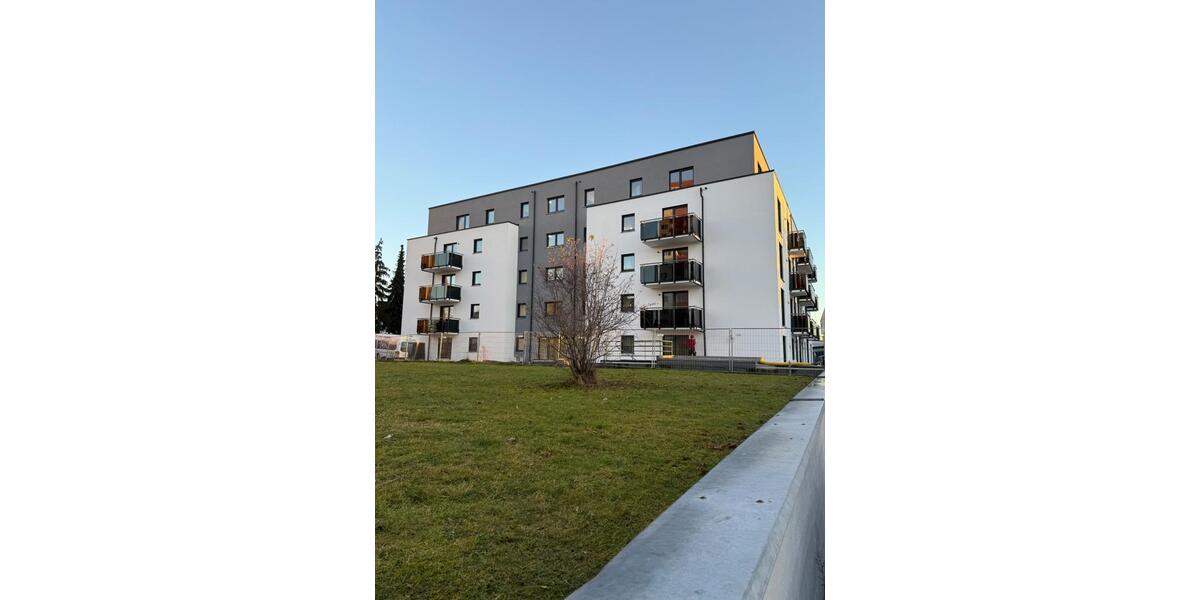 Etagenwohnung Neuötting - 1 Zimmer, 63 m&sup2;, 695&euro; | Angebot:24892987