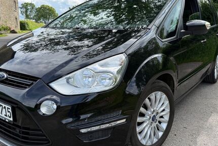 Ford S-Max 160.000 km 6.900 &euro; Aachen 52076