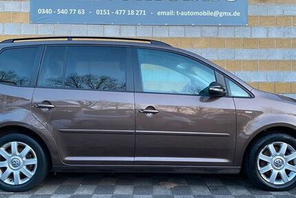 VW Touran 113.700 km 10.999 &euro; Dessau-Roßlau 06847