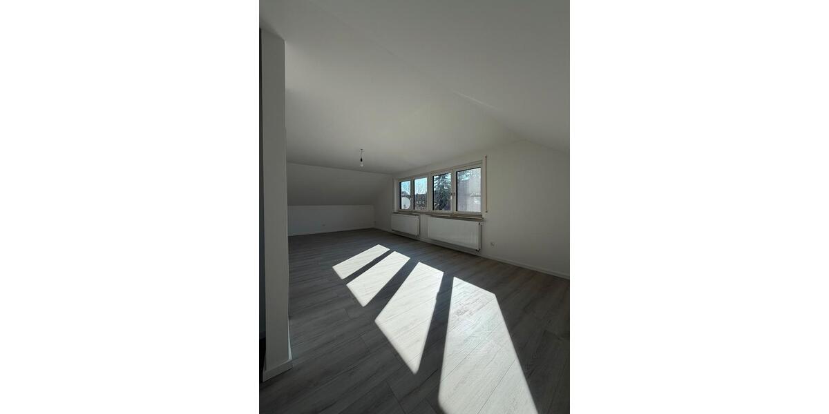 Dachgeschoßwohnung Fürth Bislohe - 2 Zimmer, 65 m&sup2;, 850&euro; | Angebot:25368755