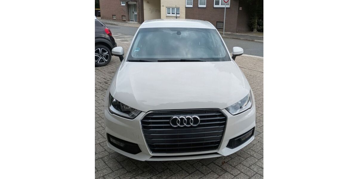 Audi A1 61.200 km 13.500 &euro; Wilhelmshaven 26384