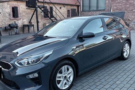 Kia ceed / Ceed 123.500 km 9.000 &euro; Maintal 63477