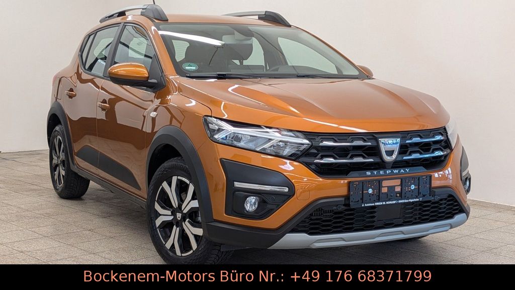 Dacia Sandero 18.900 km 12.990 &euro; Eichwalde 15732