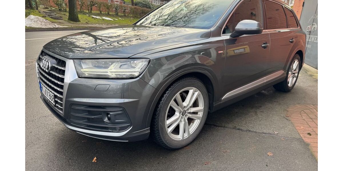 Audi Q7 142.049 km 29.900 &euro; Welle 21261