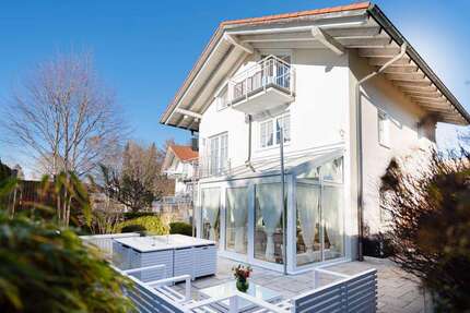 Haus zum Kaufen in Holzkirchen 1.580.000 € 191 m² 6 zimmer