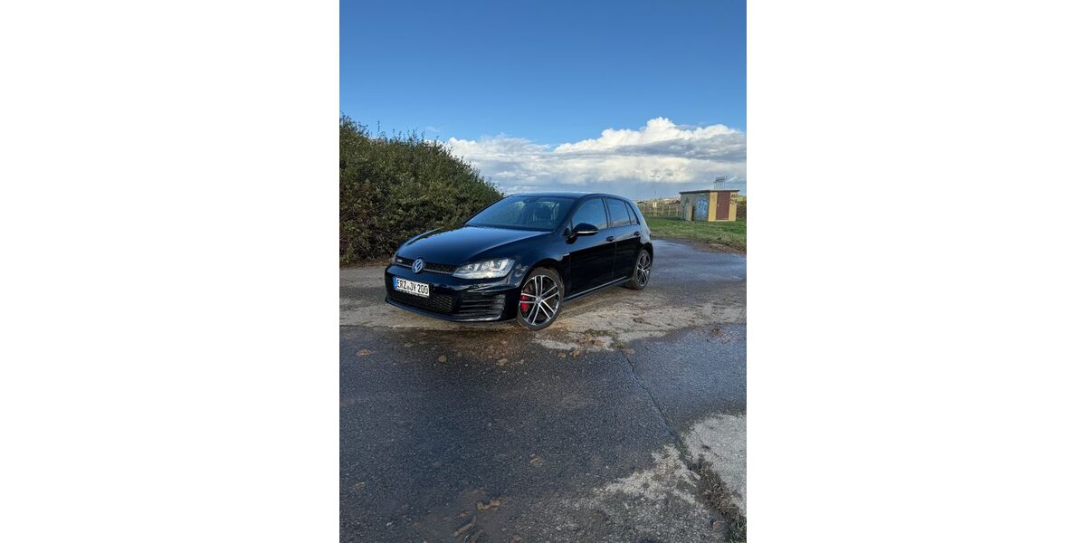 VW Golf 177.000 km 11.500 € Limbach-Oberfrohna 09212