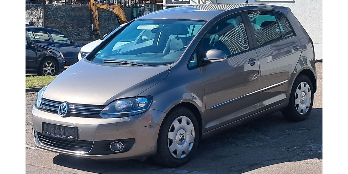 VW Golf 114.000 km 6.900 &euro; Lichtenstein-Unterhausen 72805