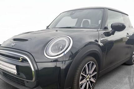 Mini Cooper SE 24.800 km 16.950 &euro; Bad Salzungen OT Hämbach 36469