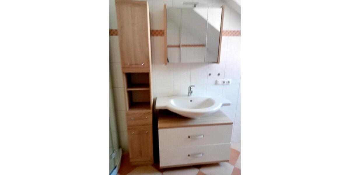 Etagenwohnung Mellrichstadt - 3 Zimmer, 86 m&sup2;, 790&euro; | Angebot:25456504