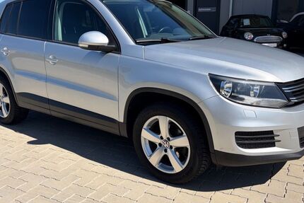 VW Tiguan 180.750 km 10.600 &euro; Bad Oldesloe 23843