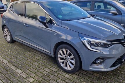 Renault Clio 64.702 km 13.450 &euro; Schwerin 19055