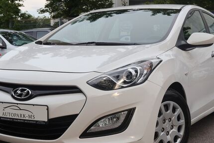 Hyundai i30 120.000 km 5.990 &euro; München 81243