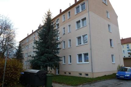238,-€ - 3- R.- Whg., EG, Westbalkon
