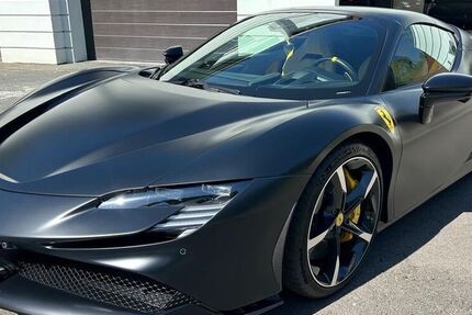 Ferrari SF90
