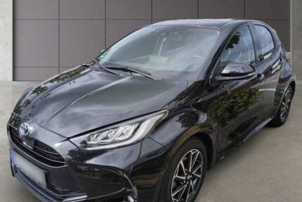 Toyota Yaris 25.907 km 19.800 &euro; Berlin 12359