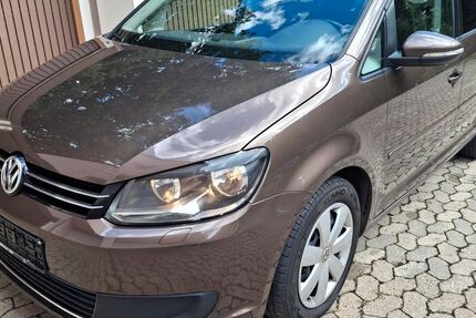 VW Touran 228.653 km 5.150 &euro; Rednitzhembach 91126