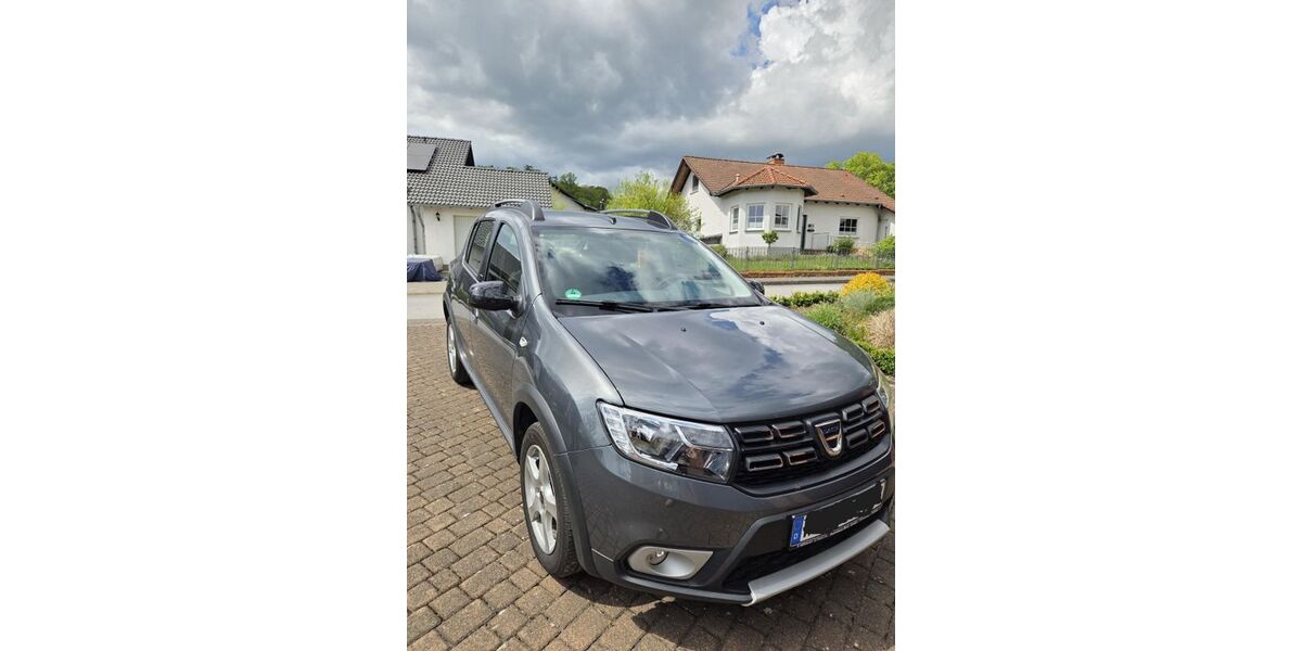 Dacia Sandero 30.900 km 8.950 &euro; Bad Arolsen 34454