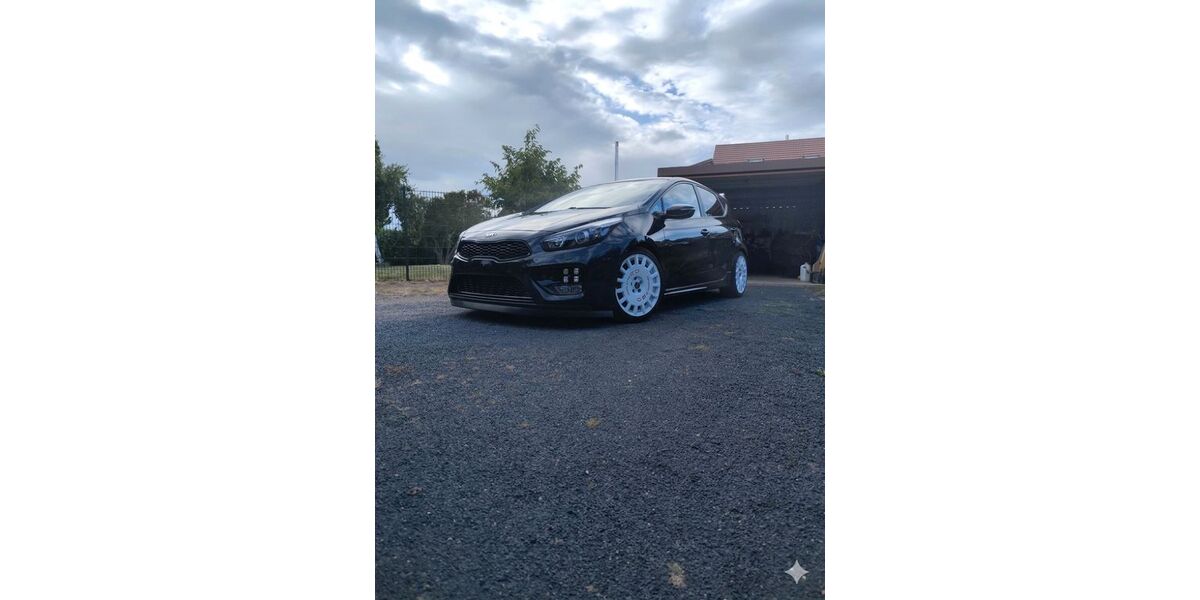 Kia ceed / Ceed 102.000 km 10.999 &euro; Barchfeld-Immelborn 36456