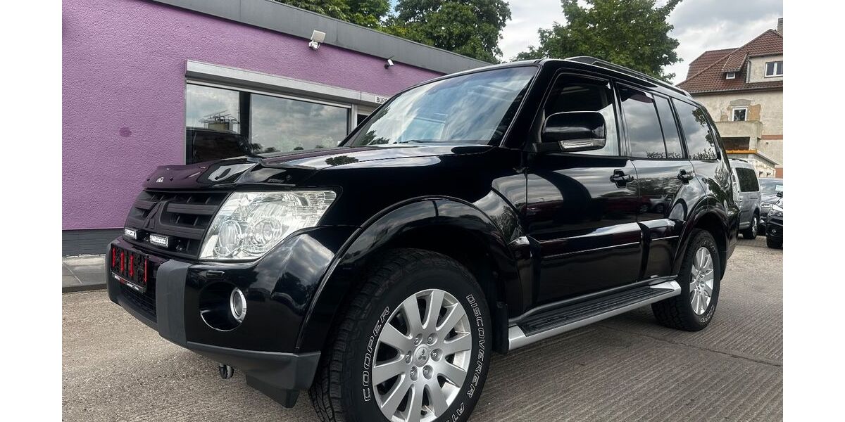 Mitsubishi Pajero 198.650 km 14.880 &euro; Kabelsketal OT Gröbers 06184