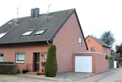 Attraktives Haus zu vermieten 4 Zimmer Garage Garten Stellplatz