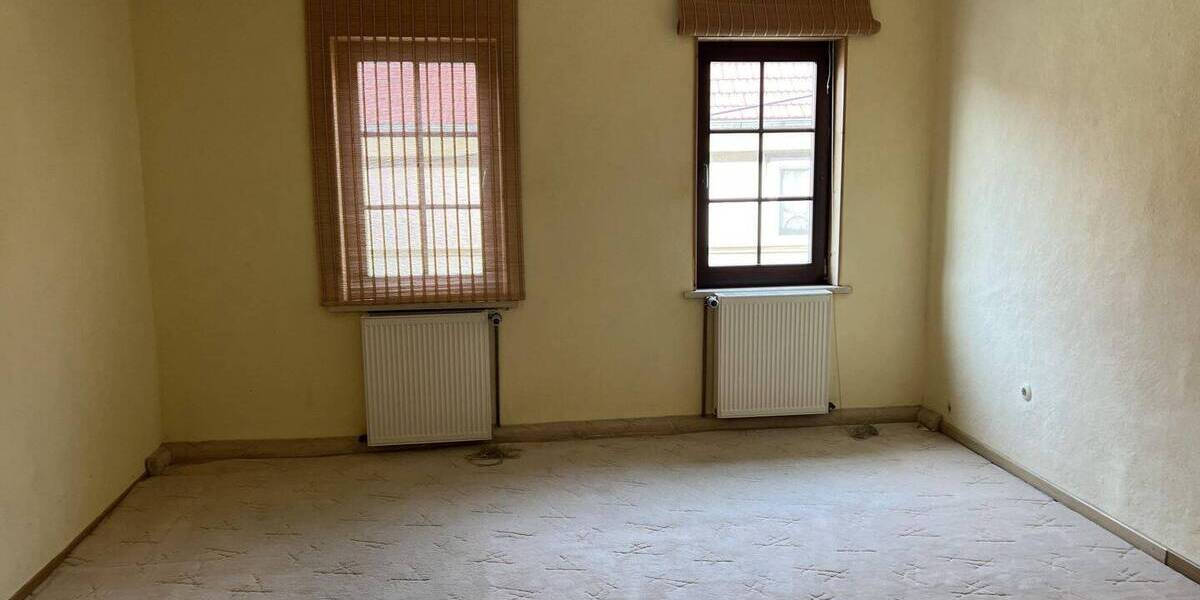 Mehrfamilienhaus, Wohnhaus Buttstädt - 1 Zimmer, 326 m&sup2;, 175.000&euro; | Angebot:26160718