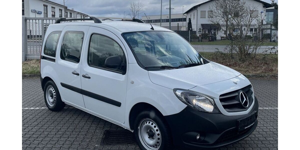 Mercedes-Benz Citan 176.000 km 9.780 &euro; Langen 63225