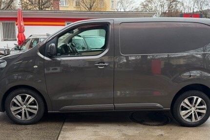 Peugeot Expert 132.000 km 17.999 &euro; München 81543