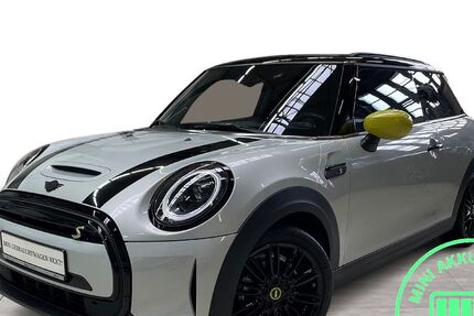 Mini Cooper SE 29.770 km 22.890 &euro; Siegen 57076