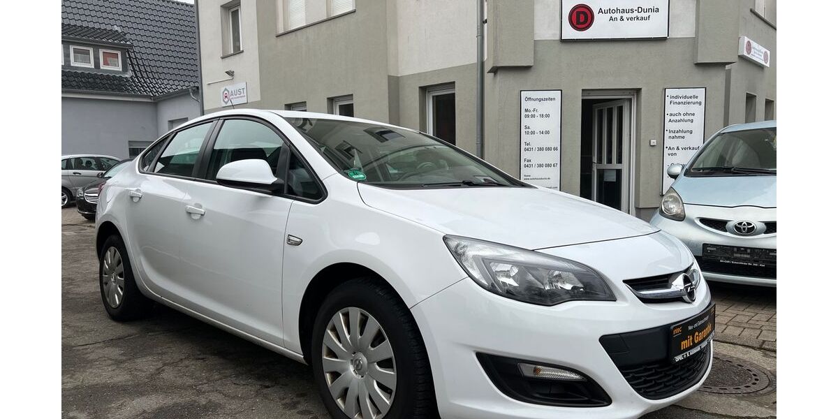 Opel Astra 106.000 km 8.444 &euro; Kronshagen 24119