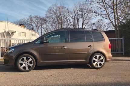 VW Touran 187.000 km 5.200 &euro; Freiburg 79114