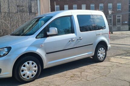 VW Caddy