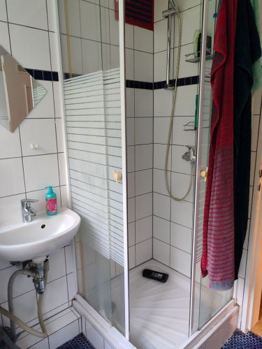 Kleiner versteckter Traum mit viel Grünfläche! Mehrfamilienhaus in 97074 Würzburg-Frauenland (ID 92) - Mehrfamilienhaus, Wohnhaus Würzburg Würzburg | Angebot:24110653