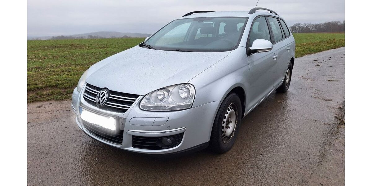 VW Golf 143.000 km 4.700 &euro; Braunfels 35619