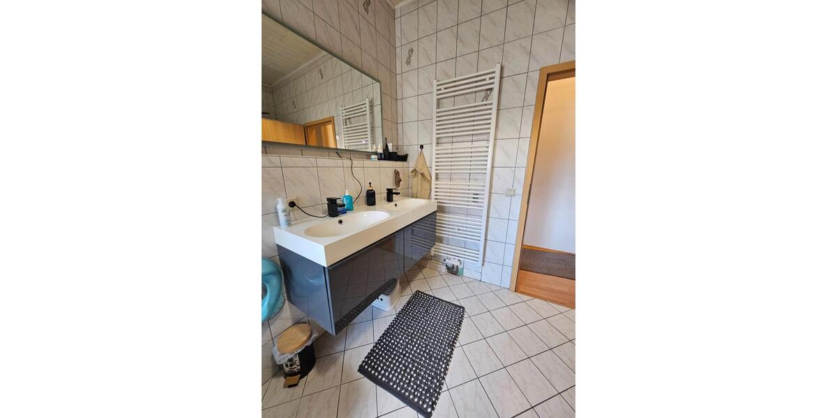 Reihenhaus Saarbrücken Dudweiler - 5 Zimmer, 230 m&sup2;, 295.000&euro; | Angebot:27117736