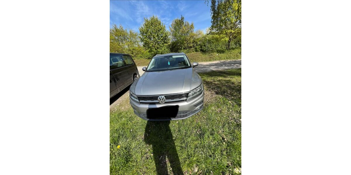 VW Tiguan 68.000 km 22.999 &euro; Delligsen 31073