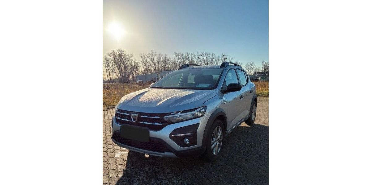Dacia Sandero 25.200 km 13.950 &euro; Luckau 15926