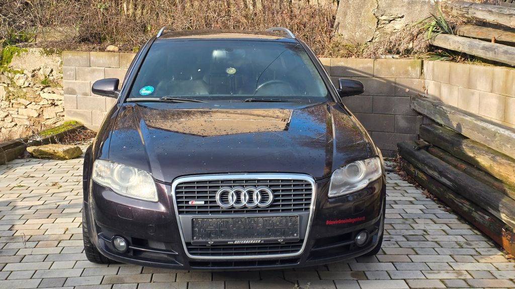 Audi A4 247.000 km 3.100 &euro; Niedertiefenbach 56368