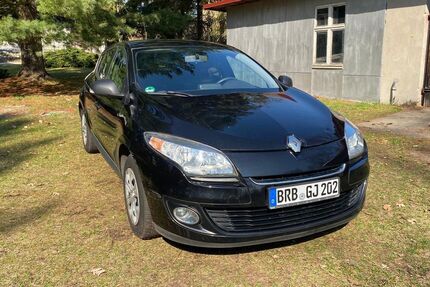 Renault Megane 113.000 km 3.690 &euro; Brandenburg 14770