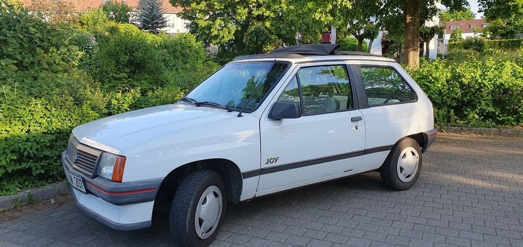 Opel Corsa 65.000 km 4.900 &euro; Bietigheim-Bissingen 74321