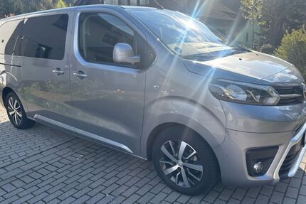 Toyota Proace (Verso) 3.035 km 35.850 &euro; Hennef 53773