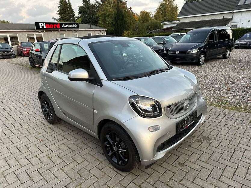Smart forTwo 60.588 km 11.599 € Pinneberg 25421